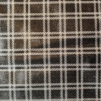 Papel Gofrado Con Patones Plateados Paquete Con 25 Pliegos