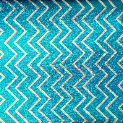 Papel Gofrado Con Patones Plateados Paquete Con 25 Pliegos